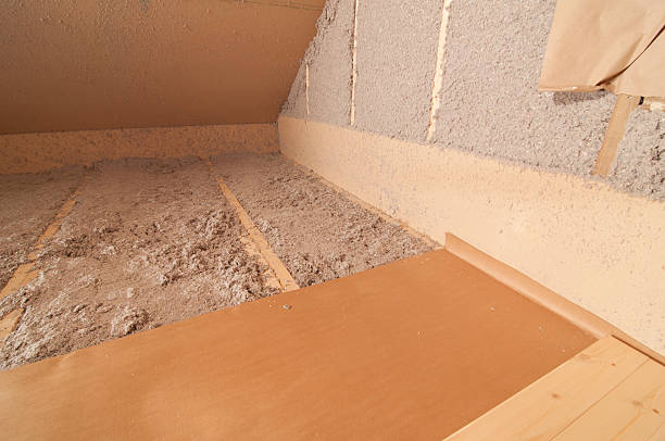  Mayflower Village, CA Insulation Contractor Pros
